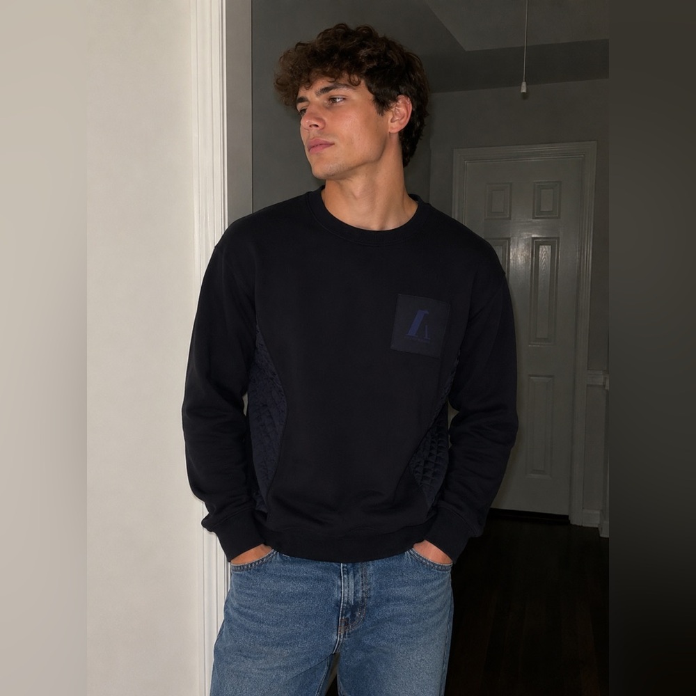 🟪Firm Price🟪 Emporia Armani sweatshirt